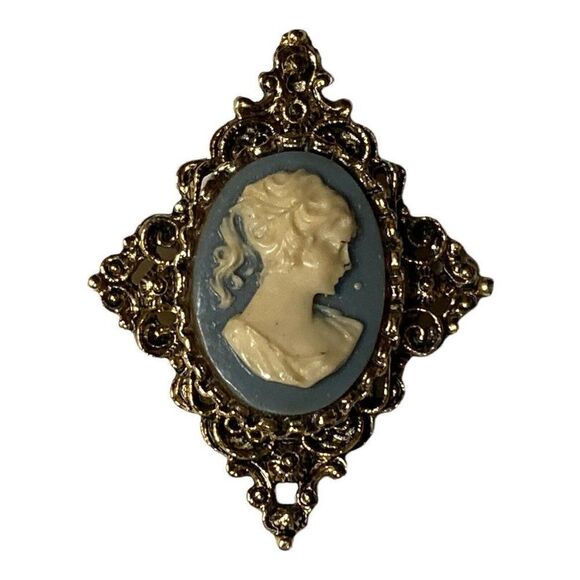 Vintage Gerry’s Creations Victorian Style Blue Gray Ornate Cameo Brooch Pendant - Picture 1 of 4